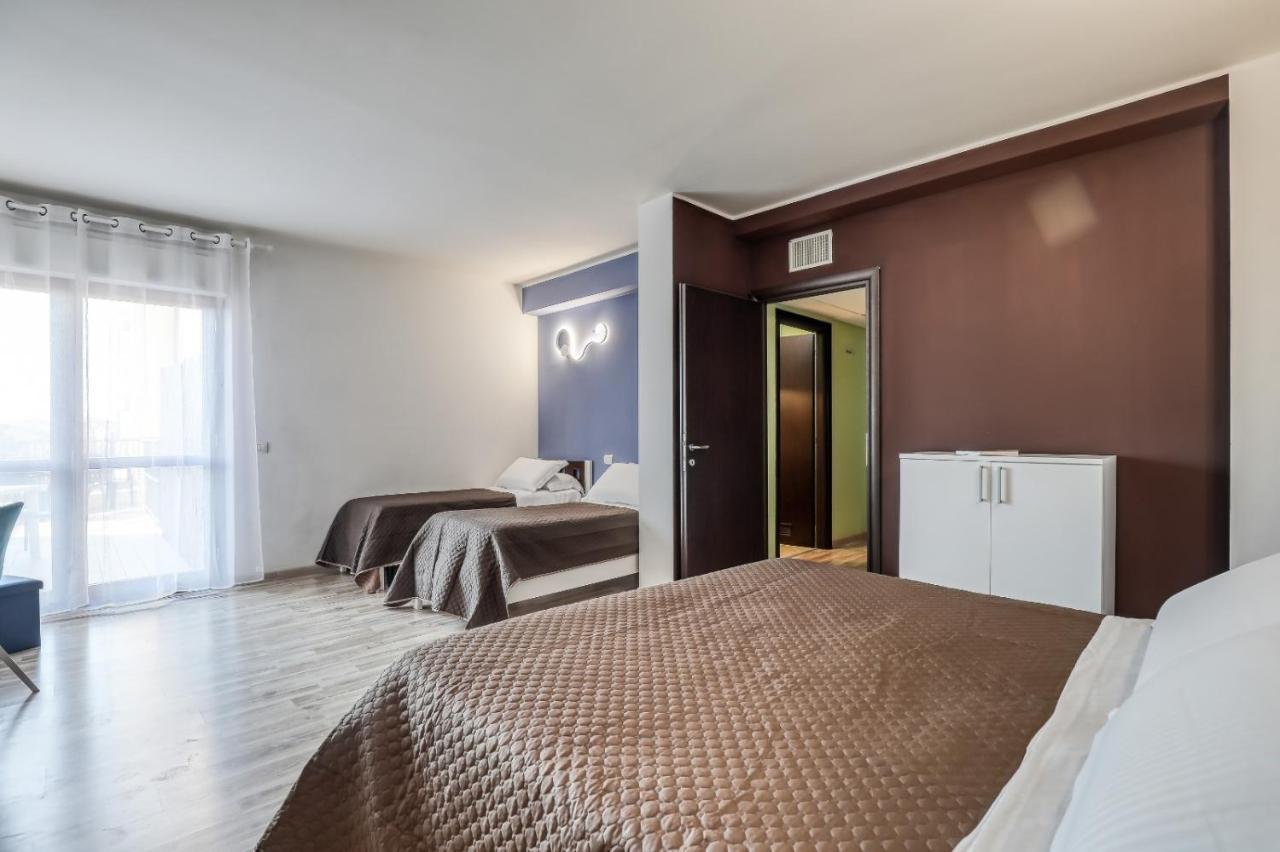 Asso Residence Terni Eksteriør billede